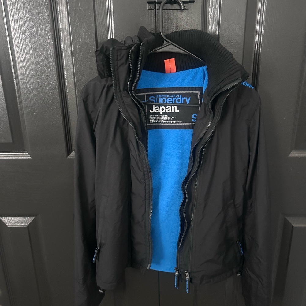 Superdry women’s black jacket